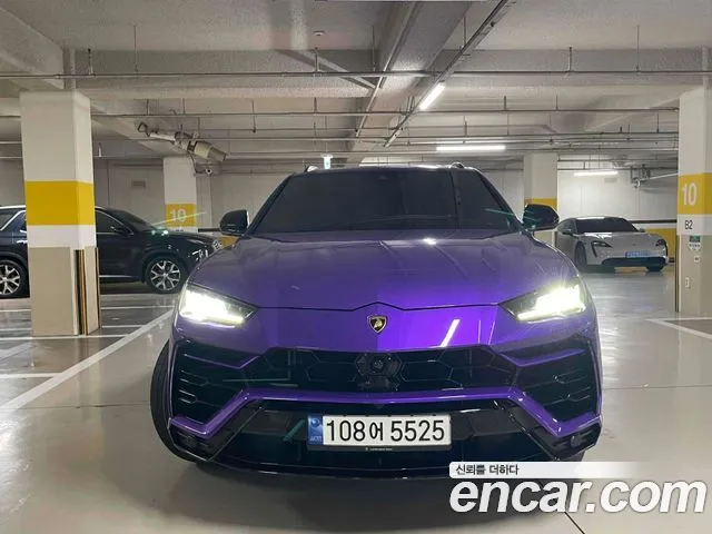 Lamborghini Urus — Фото автомобиля 2