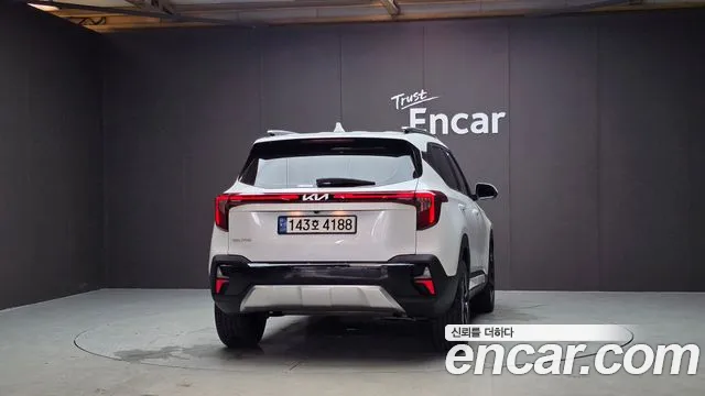 Kia Seltos New — Фото автомобиля 4