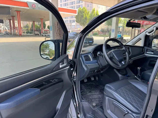 Dongfeng Fengxing Lingzhi 2022 Struggle Edition M5L 1.6L Luxury 7-seater — Фото автомобиля 2