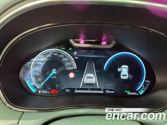 Genesis GV70 Electrified — Фото автомобиля 12