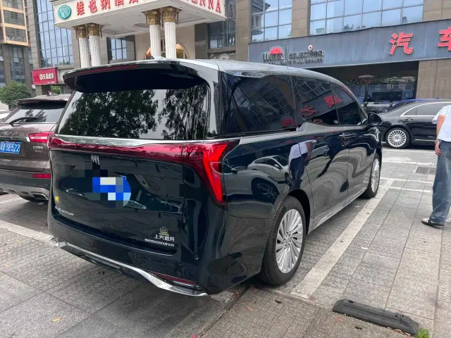 Buick Century 2023 2.0T 4-Seat Private Edition — Фото автомобиля 8