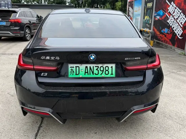 BMW i3 — Фото автомобиля 4