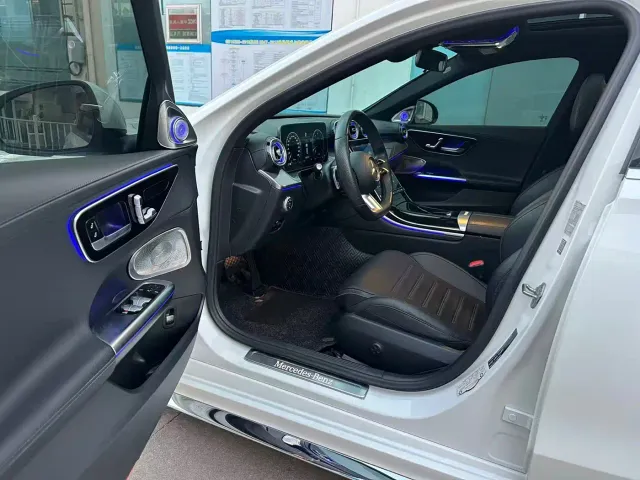 Mercedes-Benz C-Class — Фото автомобиля 8