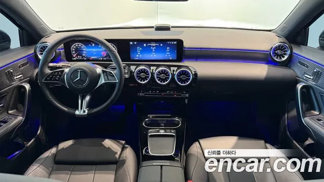 Mercedes-Benz A-Class W177 — Фото автомобиля 17