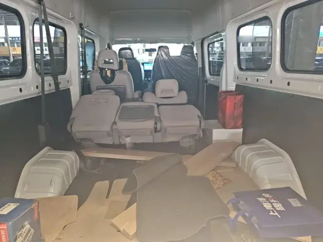 JMC E-Fushun — Фото автомобиля 18