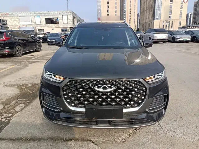 Chery Tiggo 8 PLUS — Фото автомобиля 2