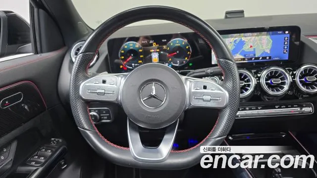 Mercedes-Benz GLA-Class H247 — Фото автомобиля 19