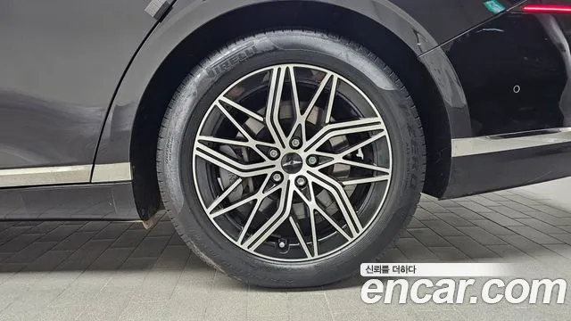 Genesis G90 RS4 — Фото автомобиля 21
