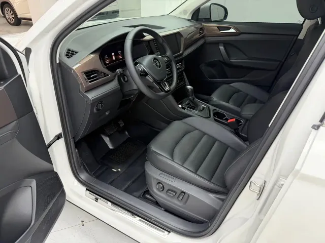 Volkswagen Tharu — Фото автомобиля 13