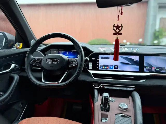 Geely Xingyue L — Фото автомобиля 24