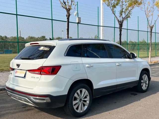 Jetta VS7 — Фото автомобиля 6