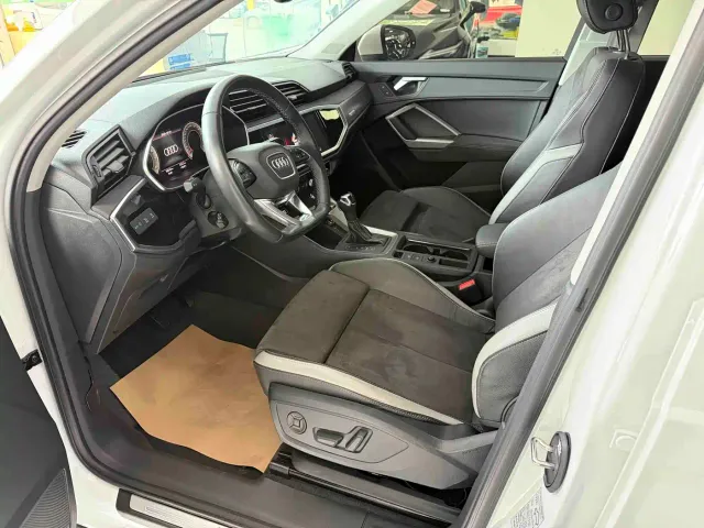 Audi Q3 — Фото автомобиля 4