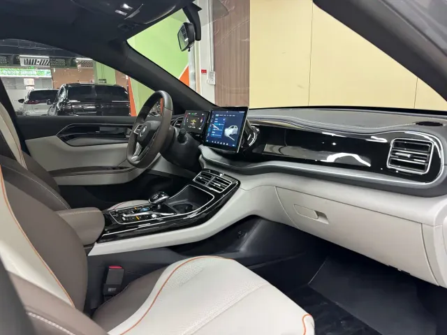 BYD Qin PLUS — Фото автомобиля 10