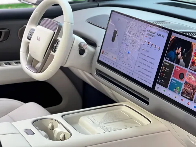 Li Auto i6 — Фото автомобиля 18