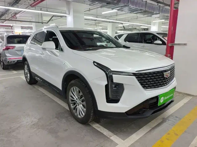 Cadillac XT4 — Фото автомобиля 3