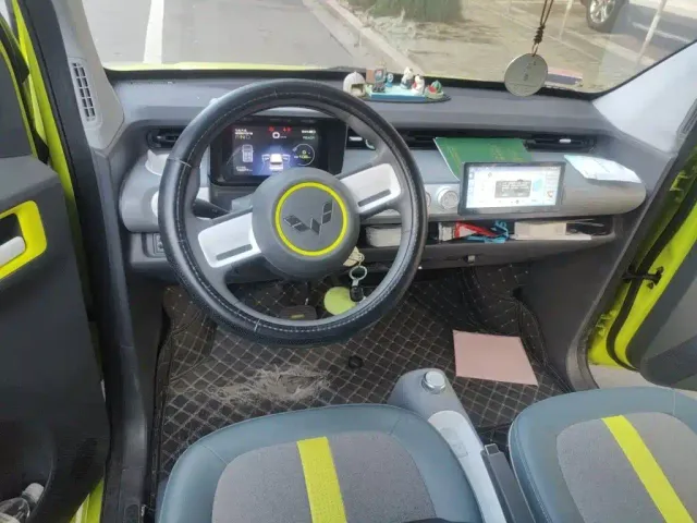 Wuling Hongguang Mini EV — Фото автомобиля 10