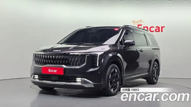 Фотография автомобиля — Kia Carnival 4th Gen