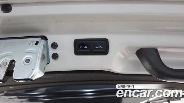 Hyundai Staria — Фото автомобиля 25