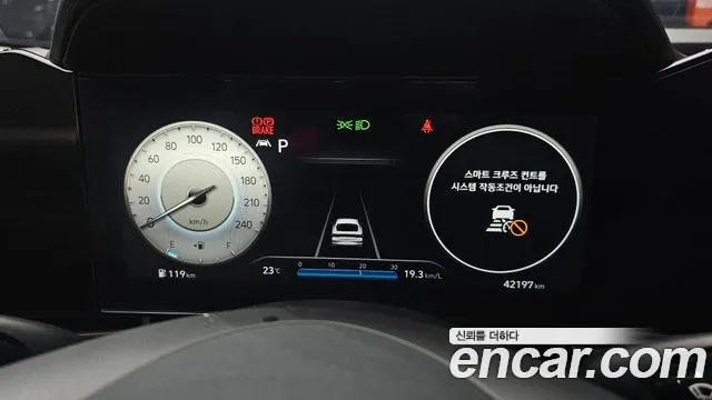 Hyundai AVANTE Avante (CN7) — Фото автомобиля 8