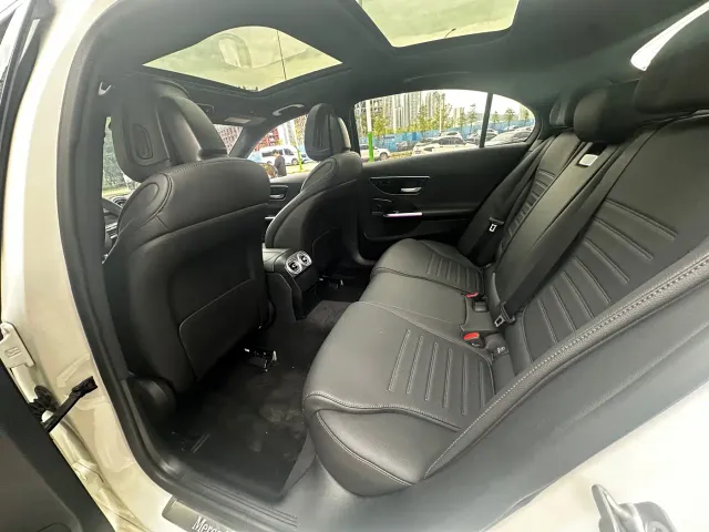 Mercedes-Benz C-Class — Фото автомобиля 6