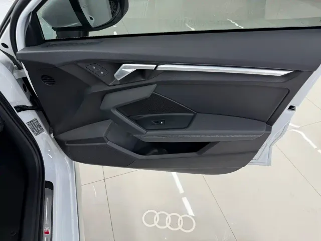 Audi A3 — Фото автомобиля 5