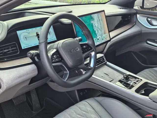 BYD Seal — Фото автомобиля 15