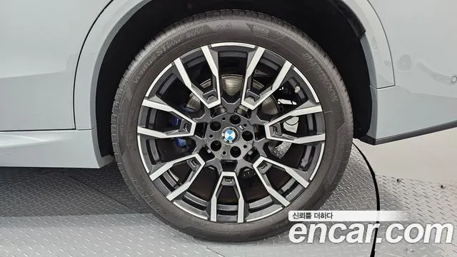 BMW X5 xDrive 40i M Sport — Фото автомобиля 17