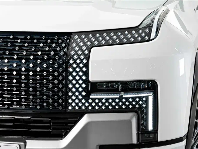 BYD U8 — Фото автомобиля 4
