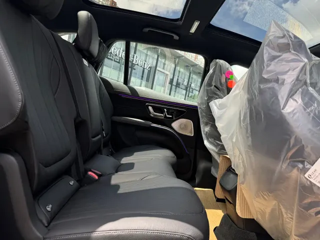 Mercedes-Benz EQS SUV — Фото автомобиля 14