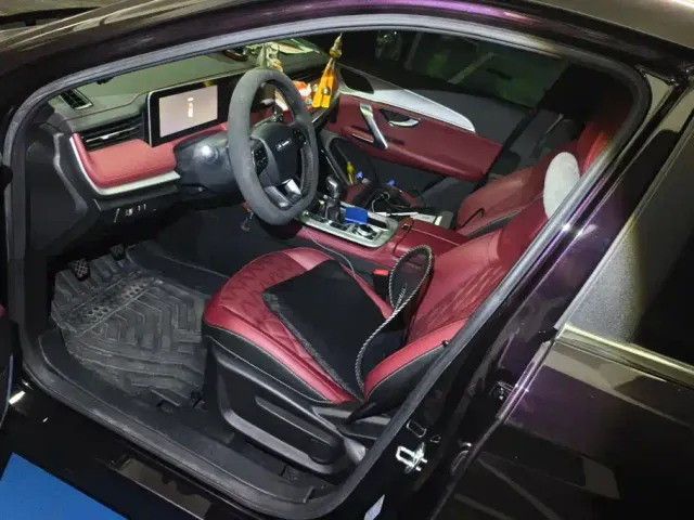 Jetour X70 Plus — Фото автомобиля 9