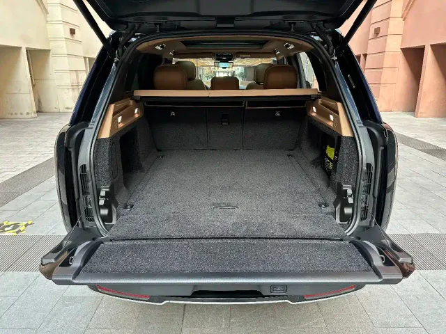 Land Rover Range Rover — Фото автомобиля 21