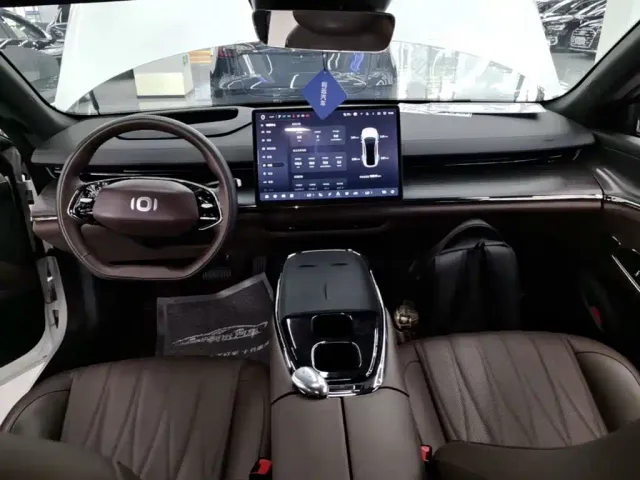 Changan Qiyuan A07 — Фото автомобиля 9