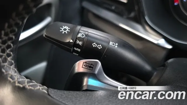 Kia Niro — Фото автомобиля 27