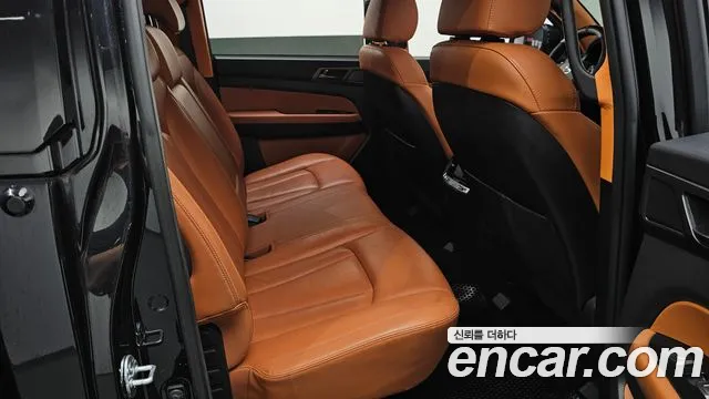 KG_Mobility_Ssangyong Rexton Новый Rexton Sport Khan Дизель 2.2 2WD — Фото автомобиля 26