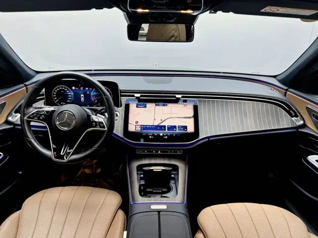 Mercedes-Benz E-Class — Фото автомобиля 7