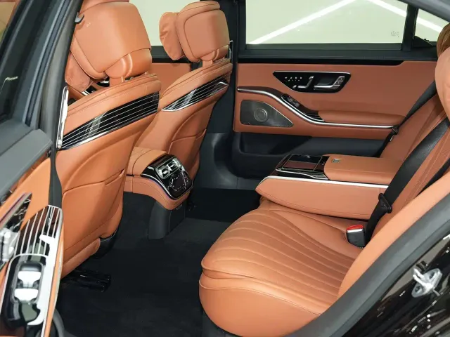 Mercedes-Benz S-Class — Фото автомобиля 6