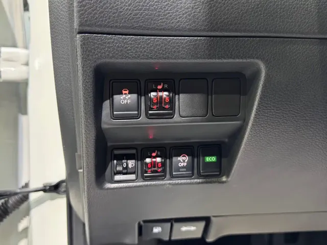 Nissan X-Trail — Фото автомобиля 16