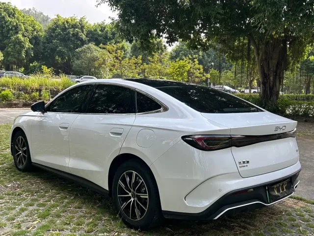 BYD Seal 06 — Фото автомобиля 16