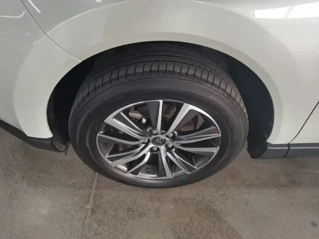 Toyota Harrier — Фото автомобиля 22