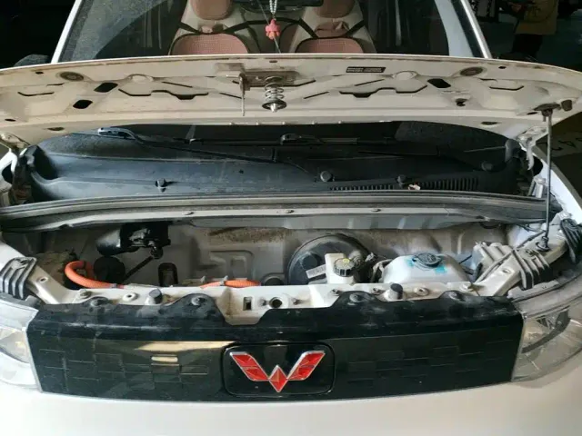Wuling Hongguang Mini EV — Фото автомобиля 10