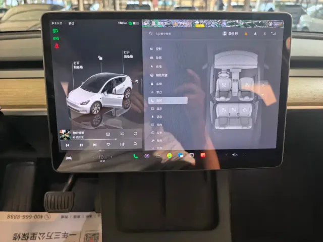 Tesla Model Y 2022 Facelift Rear-Wheel Drive Version — Фото автомобиля 9