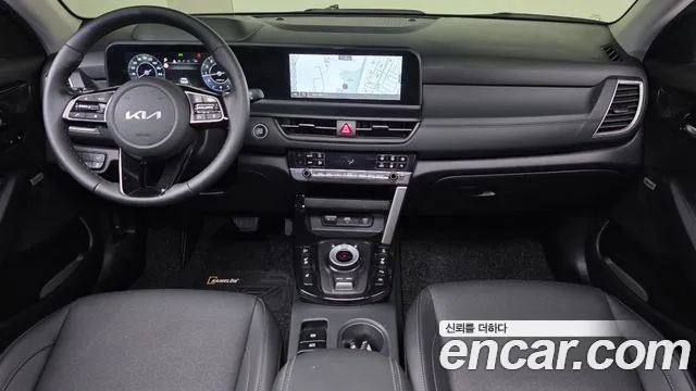 Kia Seltos — Фото автомобиля 7