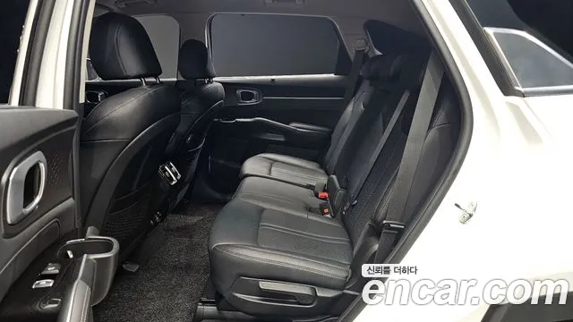 Kia Sorento Sorento 4-е поколение Дизель 2.2 2WD — Фото автомобиля 12