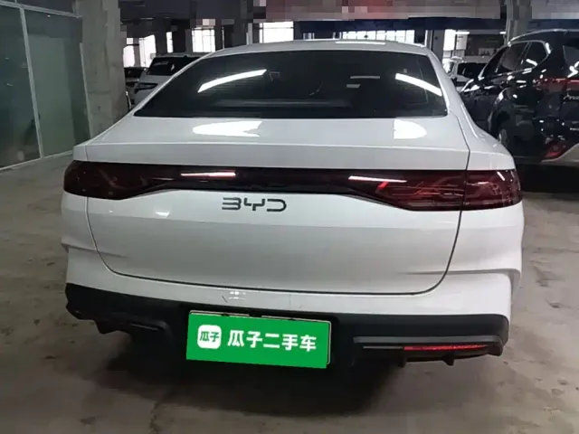 BYD Qin L — Фото автомобиля 5
