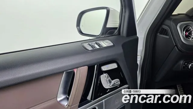Mercedes-Benz G-Class — Фото автомобиля 30