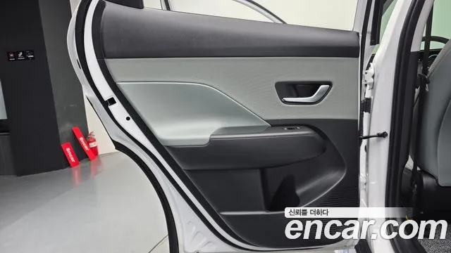 Hyundai Kona Kona (SX2) Бензин 1.6 турбо 2WD — Фото автомобиля 24