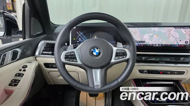 BMW X5 xDrive 40i M Sport — Фото автомобиля 12