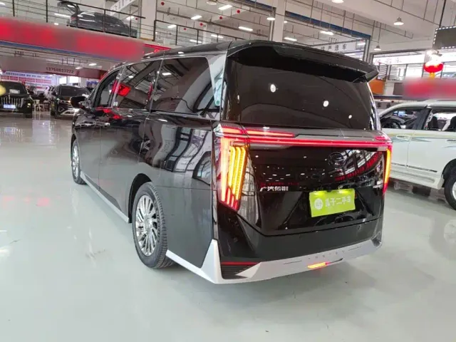 GAC Trumpchi M8 — Фото автомобиля 4