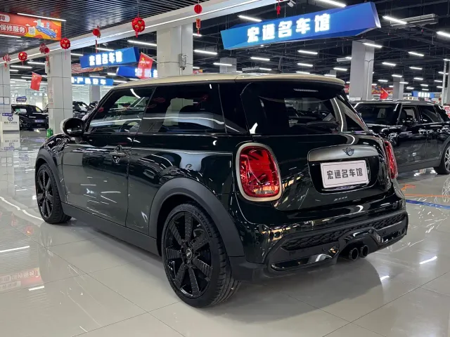 MINI Hatch — Фото автомобиля 6