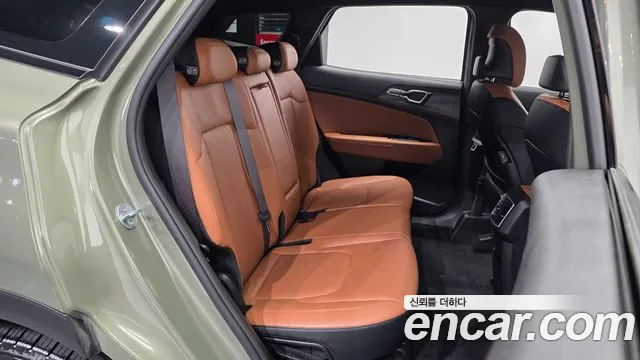 Kia Sportage Sportage 5-е поколение Бензин 1.6 Turbo 4WD — Фото автомобиля 10